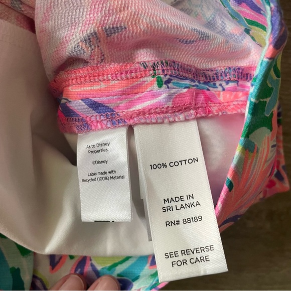 NWT Lilly Pulitzer Disney Parks Minnie Mouse and Daisy Duck Callahan Shorts - Picture 4 of 6